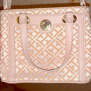 Tommy Hilfiger Hand bag